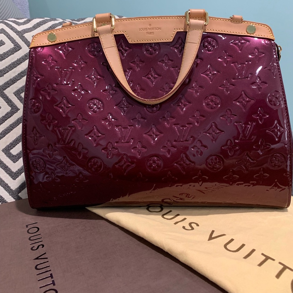 Luis Vuitton Brea vernis GM